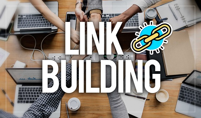 B2B marketers discussing outsource B2B backlink services strategy to drive pipeline growth